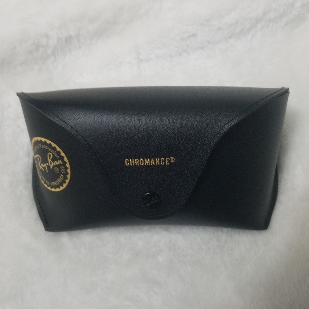 Ray-Ban Large Chromance Sunglass and Eyewear Case